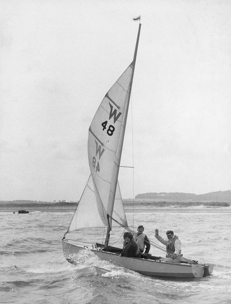 wayfarer sailboat ontario