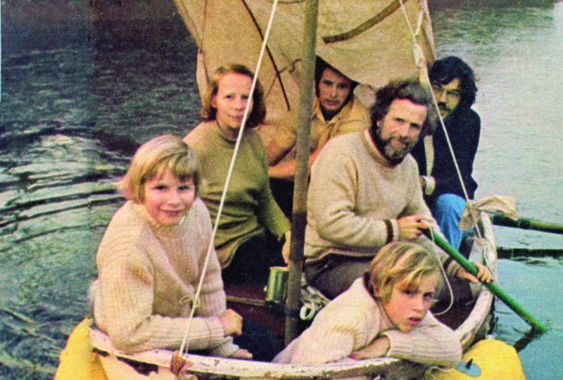 A photo of the Robertson family onboard the 'Ednamair'.