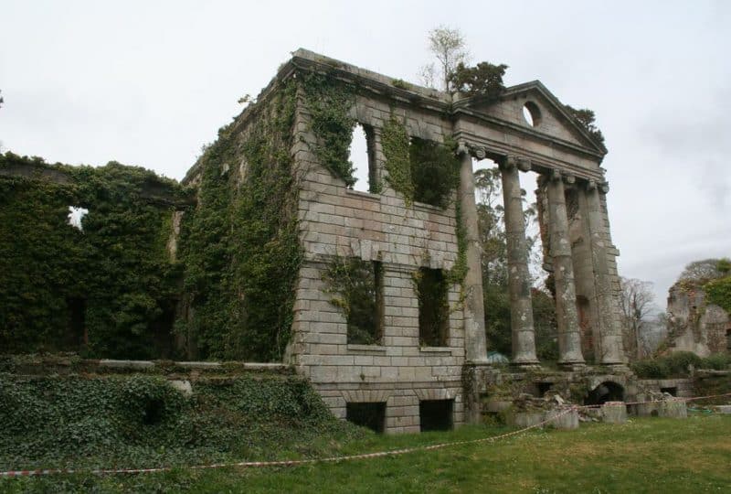 Photo of the ruins of the Carclew house.
